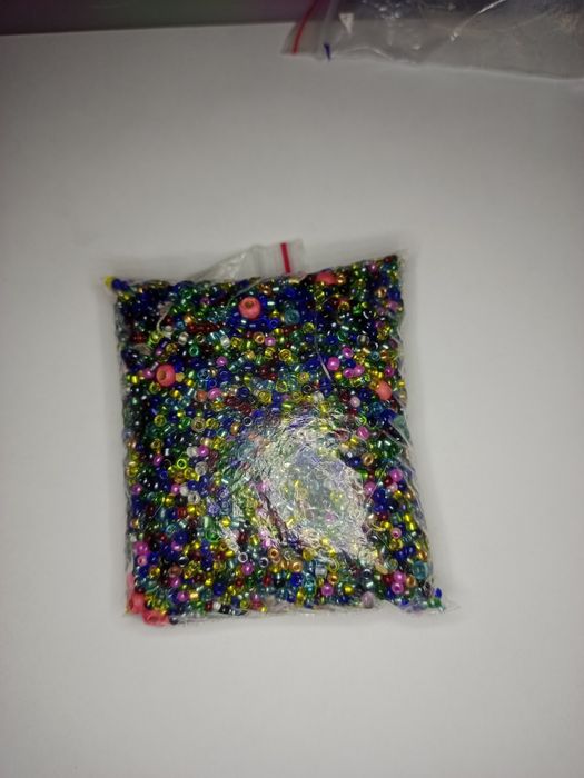 Продам бисер ...