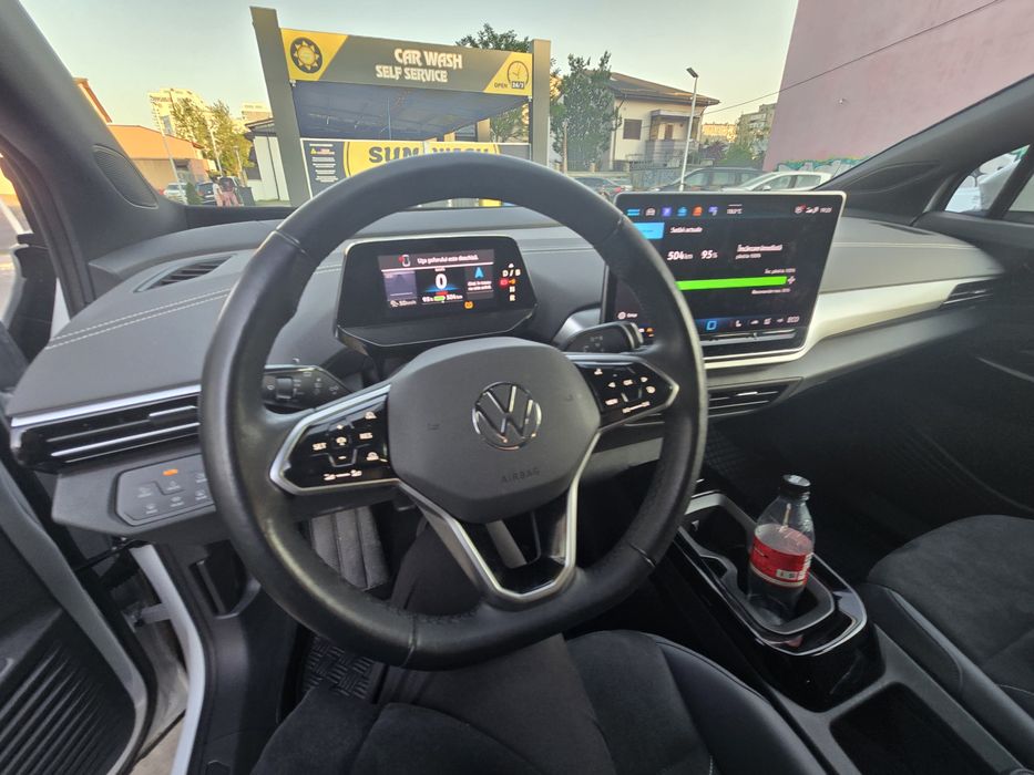 Închirieri auto Toyota HYBRID Si ELECTRICE 2024