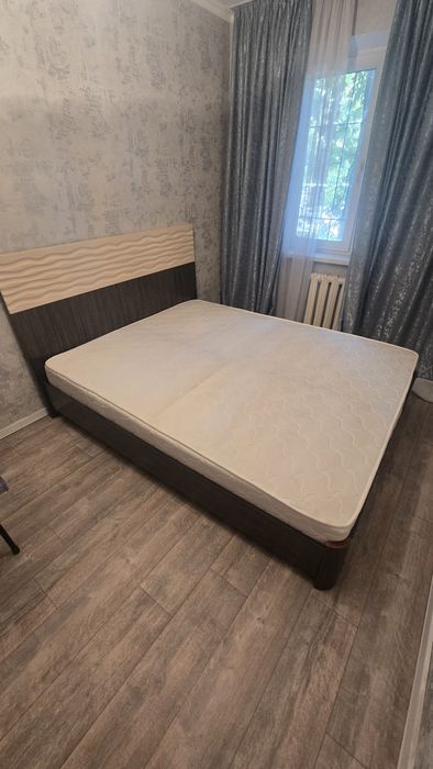Кровать двухместная