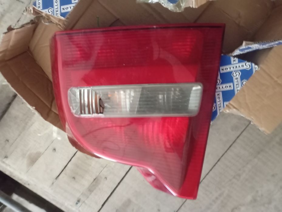 Продам зад. фару Вольво s80