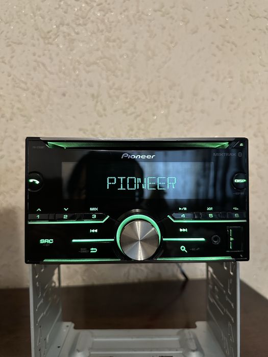 Pioneer FH-S785BT magnitafon sotiladi