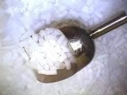 Fum greu, porumbei, gheata carbonica, dj . Etc