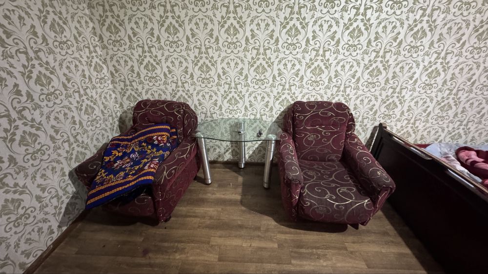 Mebel sotiladi tuzel metro