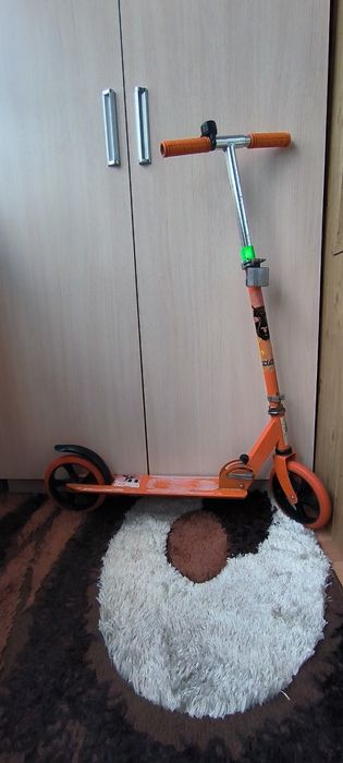 Самокат железный