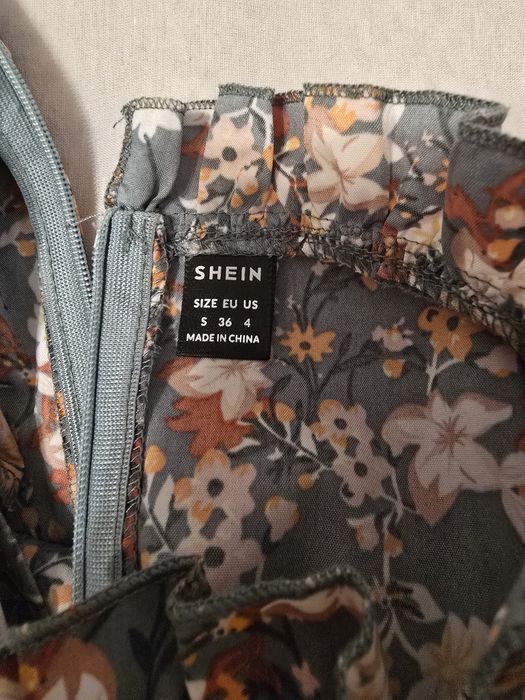 Vand rochie colorata marimea s