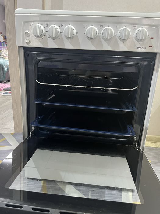 Продам духовой шкаф