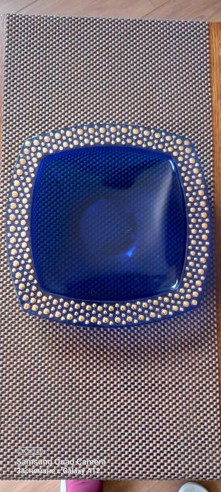 Ваза и плато-кобалтово синьо и златисто