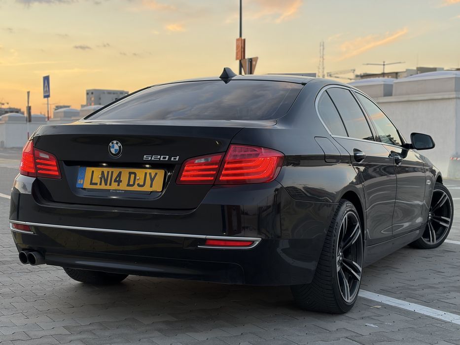 BMW 520 d Lci FaceLift - 2014 - Automat 8 + 1 - Full - Led - Jante 19’ - Luxury Edition - Carte Intreaga -