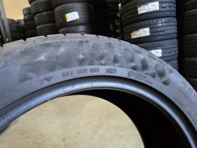 285/45/22 Continental 2бр