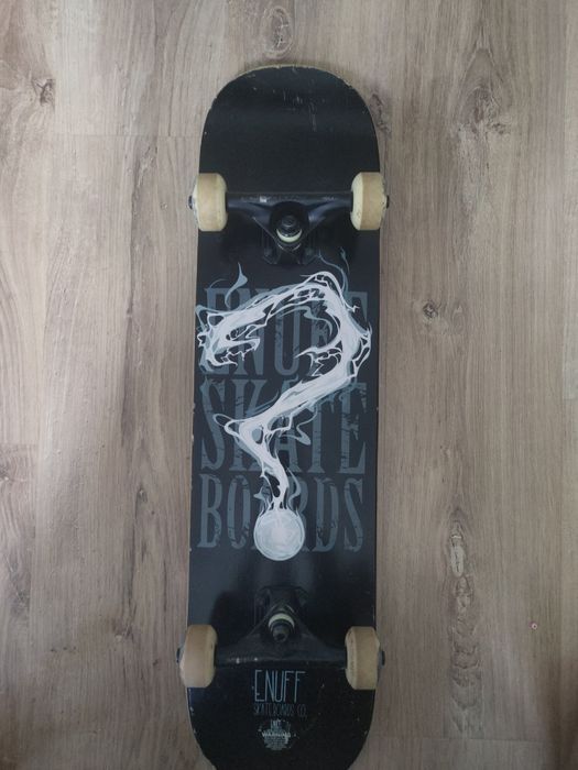 Skateboard ENUFF Pyro White 7.75
