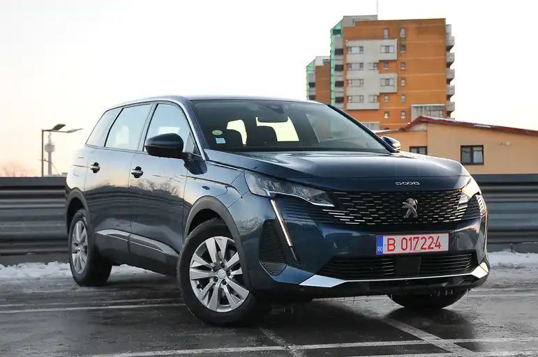 Peugeot 5008 Peugeot 5008 BLUEHDI 130 EAT8 Active Business