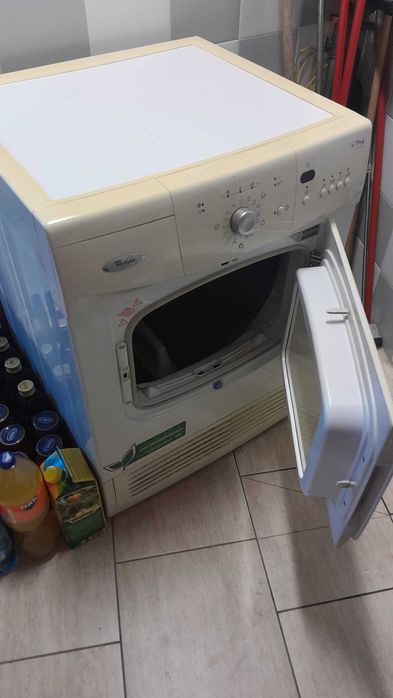 vand masina  de uscat haine WIRPOOL 7kg