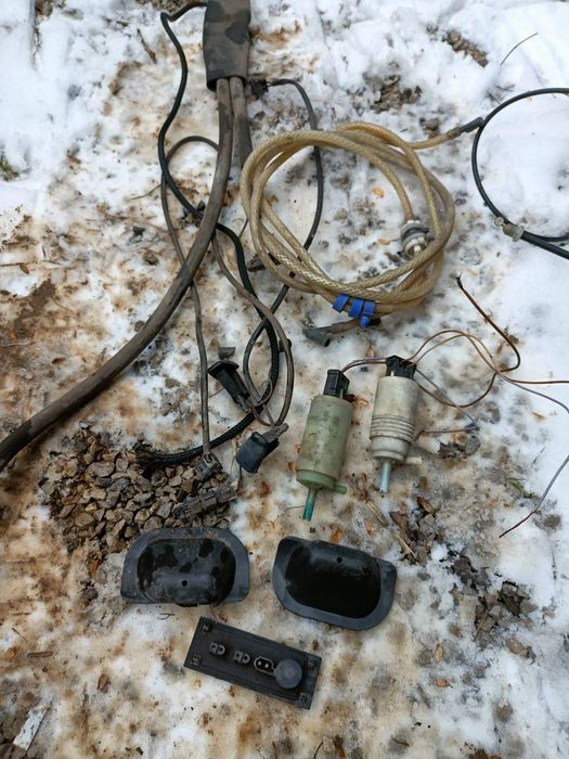 Части за Мерцедес 124