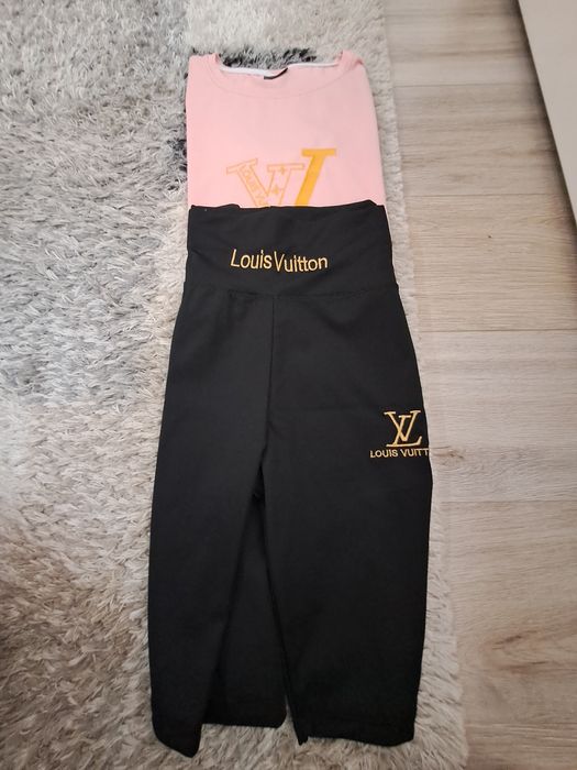 Дамски комплект нов