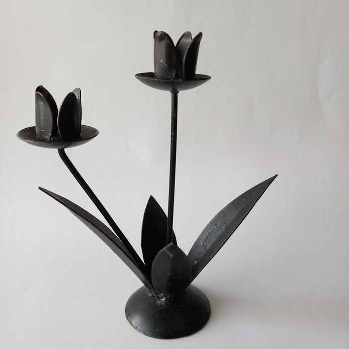 Свещник ковано желязо