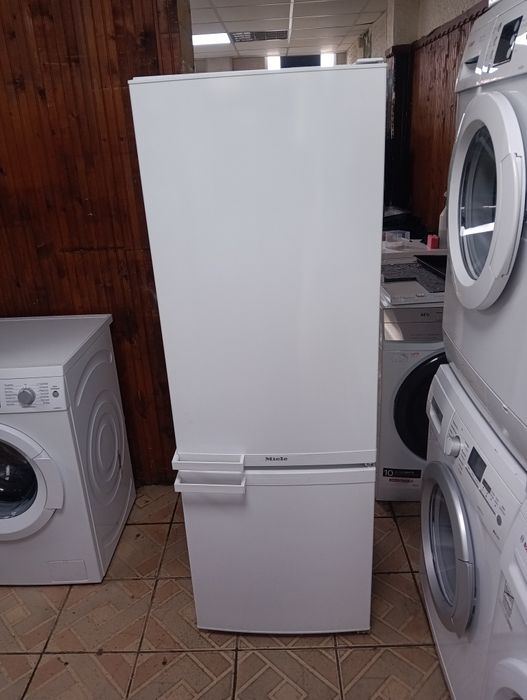 Комбиниран хладилник с фризер Миеле Miele с 2 години гаранция!