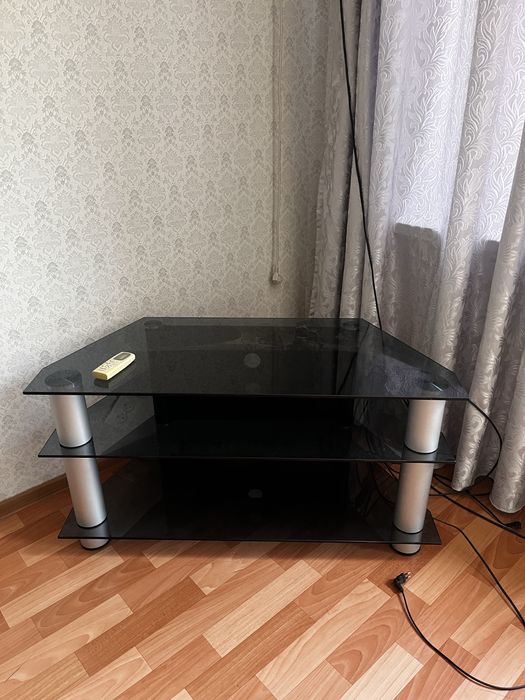 Подставка для телевизора
