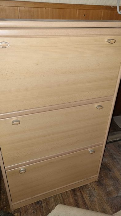 Шкафы для обуви, обувницы