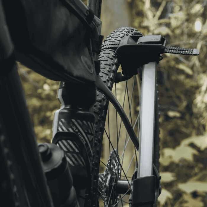 Suport biciclete Thule Epos 3 cu prindere pe carligul de remorcare