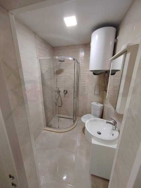 Дава се под наем Двустаен апартамент в Варна, Изгрев - 65 кв.м за 598.23 € - Снимка #3