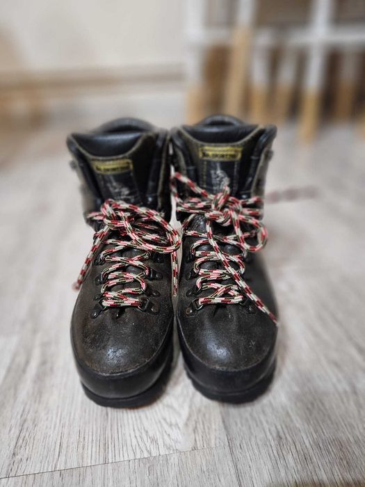 Vand Bocanci Trekking dama 38