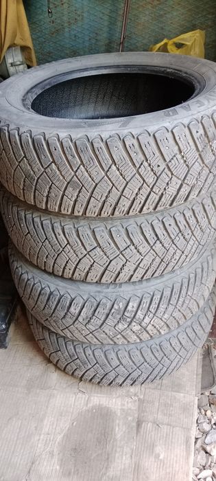 Продам резину на R15