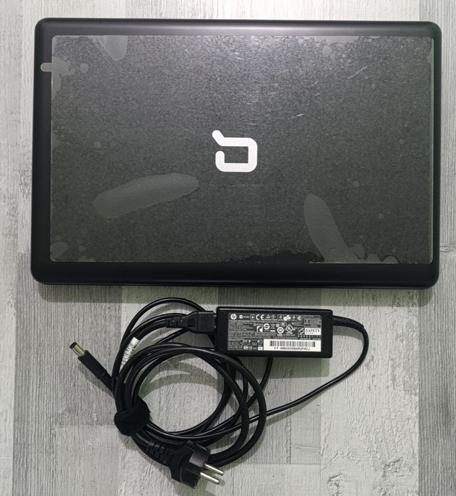 Dezmembrez / Vand Laptop HP Compaq CQ57 (functional)