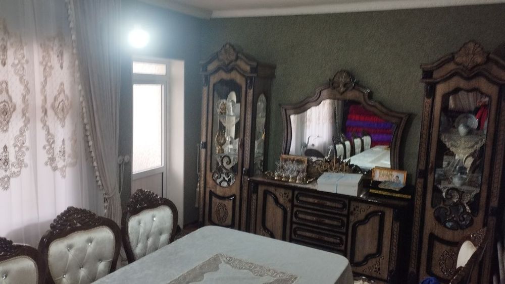 Yangiyol tumanida.Laylak mahalla Uy sotiladi