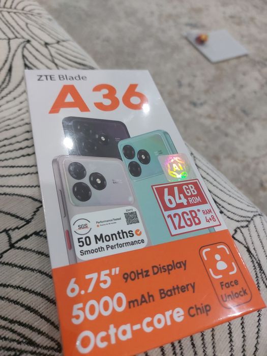 Продам телефон новый.