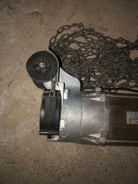 Kit automatizare  poarta sectionala pentru garaj