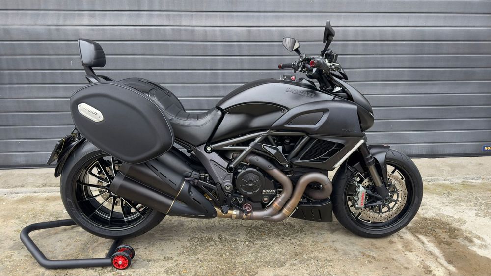 Ducati Diavel 1200 dark /2014