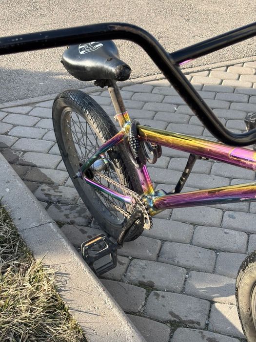 Велосипед BMX.