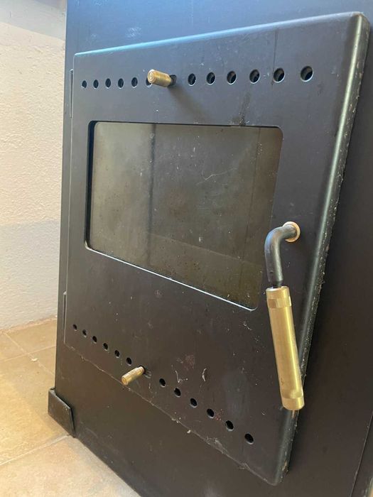 Камина с вода риза