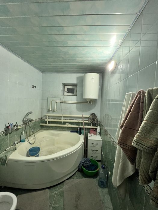 Продам Дом 10 комнат участок 15 соток махаля чартак Янгихает район