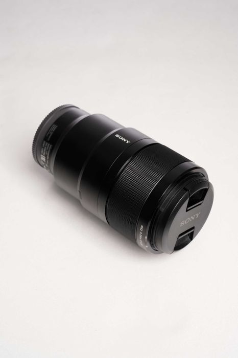 обектив Sony FE 90mm f/2.8 Macro G OSS