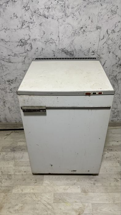 морозильник рабочий