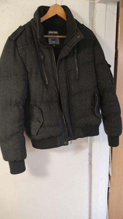 Зимняя куртка 48-50 размер в хорошем состоянии