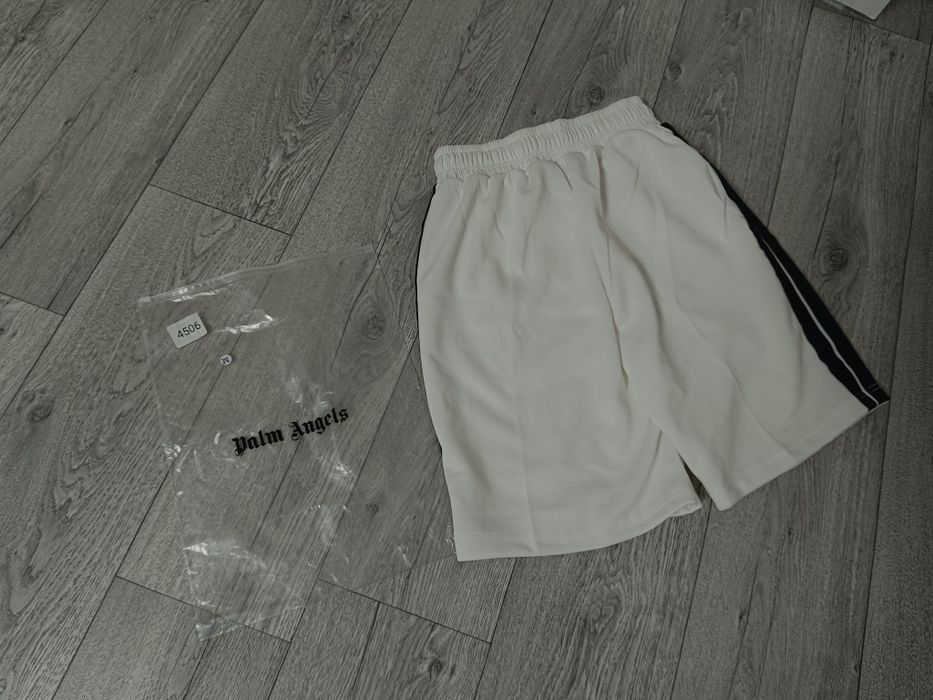 продам шорты palm angels