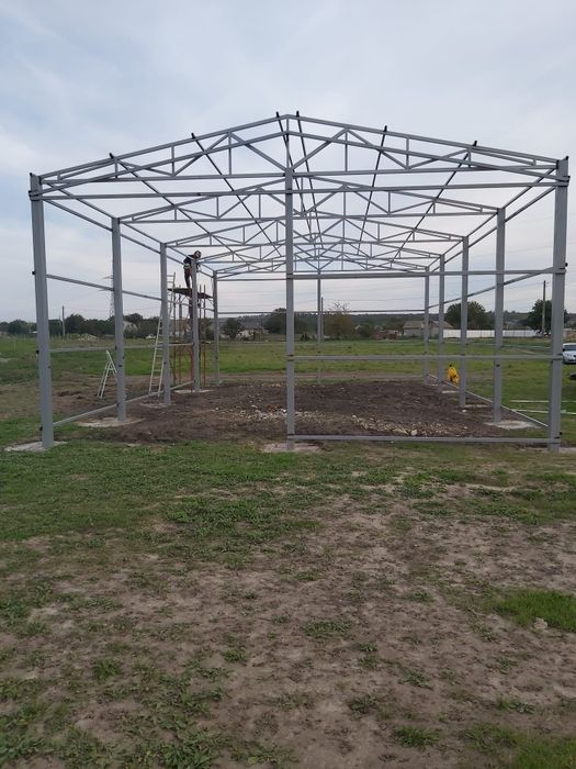 Teren cu structura de hala Poarta Alba Constanta