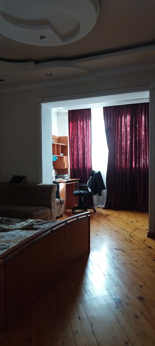 Квартира 4-комнатная  Мирабадский район, на  Нукусской  к.