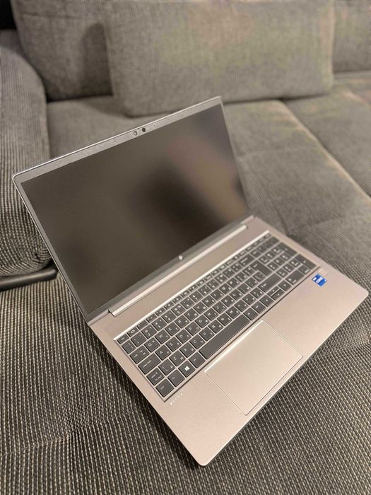 HP ZBook Power G8 i7-11800H/32GB/1TB SSD/T600 - Отлично състояние