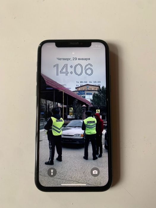 Айфон 11 про продам или обмен