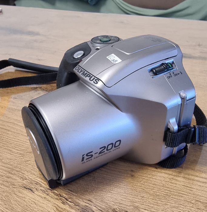 Фотоапарат Olimpus IS 200