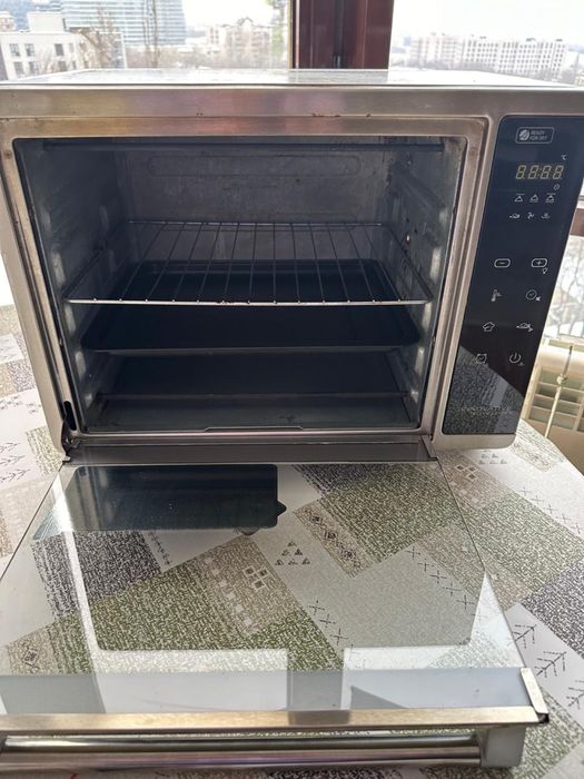 Духовой шкаф