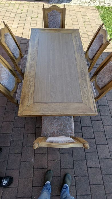 Piese mobilier - masa living si 6 scaune