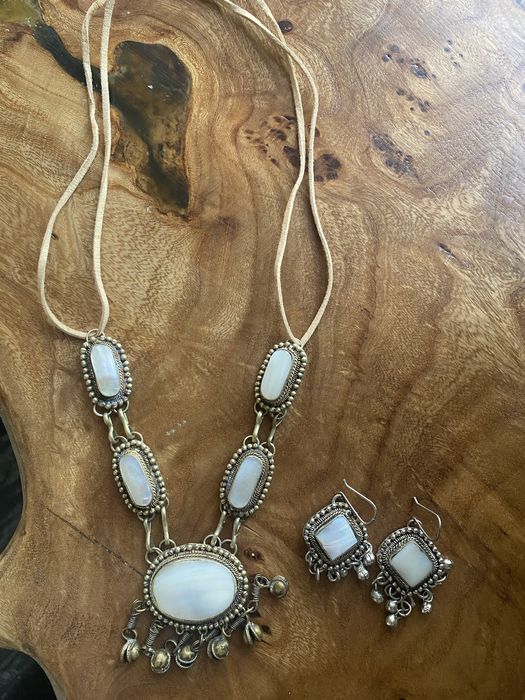 Комплект с натуральным перламутром