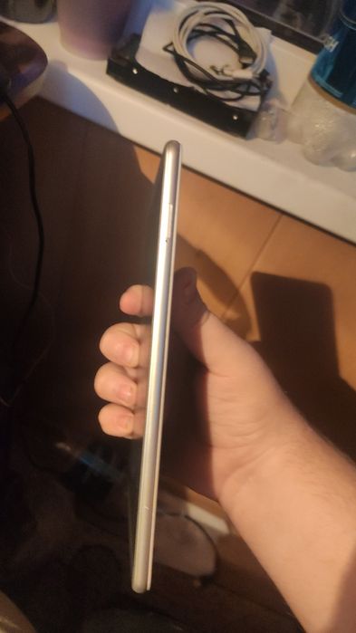 Продам планшет Samsung galaxy tab a