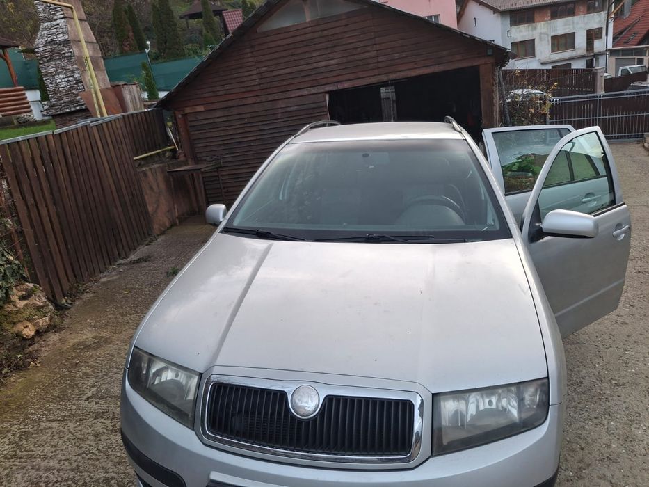 Vând  Skoda Fabia