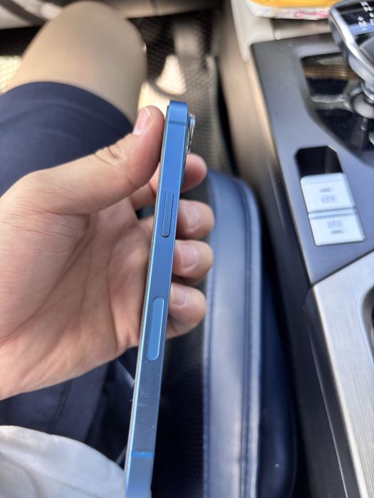 Срочно Продам iphone 13