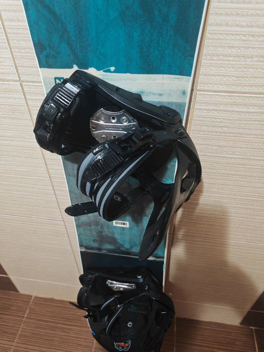 Placa snowboard 152 Nitro -legaturi boots Burton